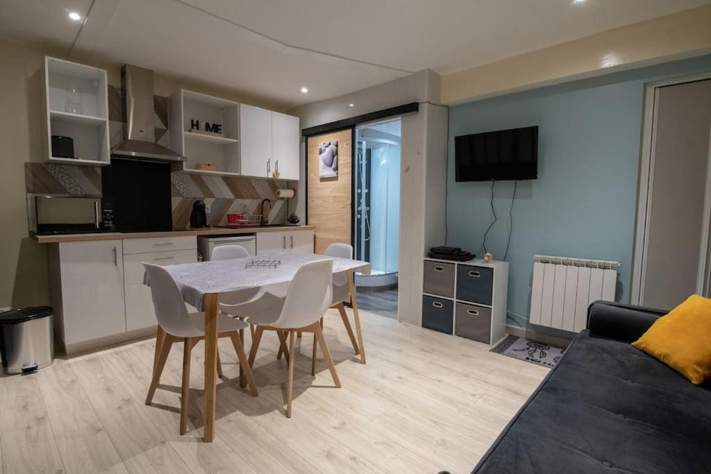 Studio Place De La Barre Le Cosy Leilighet Mâcon Eksteriør bilde
